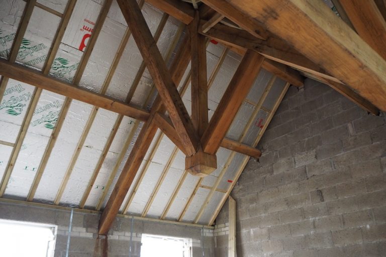 Oak Framed King Post Truss Prices UK | Low Cost Roof Trusses for Self